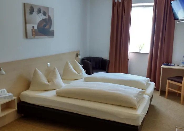 - Erber Hotel Sinzing
