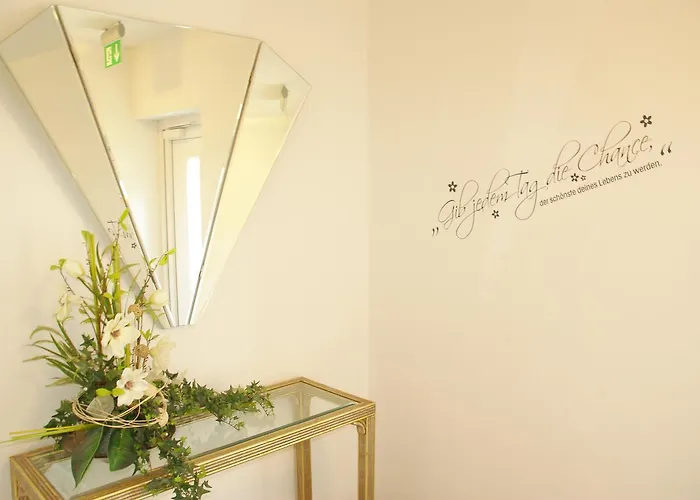 - Erber Hotel Sinzing